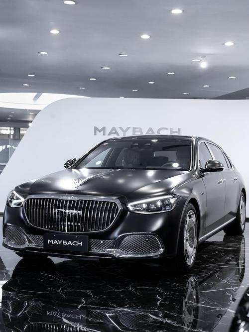 深圳200岚图汽车的售后服务让用户无忧出行，迈巴赫未来的豪华车趋势