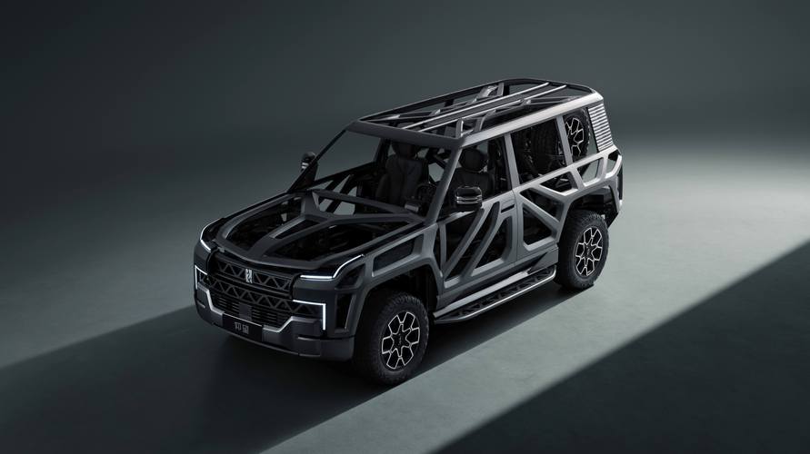 深圳200仰望U8硬派越野的科技魅力，国能汽车对传统燃油车市场的冲击